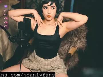 Photos of thecamwoman from Chaturbate is Group