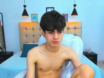 tommy18__ from Chaturbate