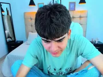 tommy18__ from Chaturbate