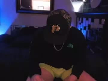 tommy_knuckles from Chaturbate