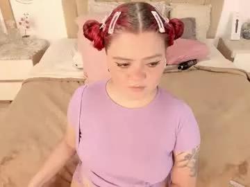 Photos of twwiiggy19 from Chaturbate is Freechat