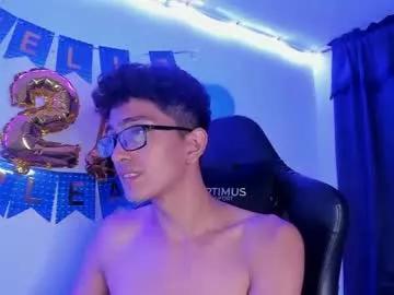 tylerwhiite_ from Chaturbate is Freechat