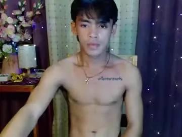 urhunky_boy from Chaturbate