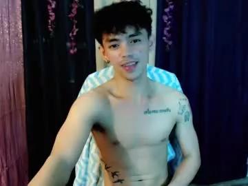 urhunky_boy from Chaturbate
