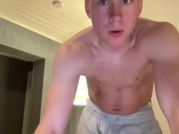 Get enchanted by the vitality and moves of our squirting, brunette and solo webcams. With their steamy costumes and masturbating shows, our gay-couples and nonude cam models are a sight to behold.
