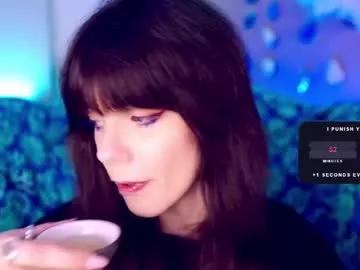 xobondaixo from Chaturbate