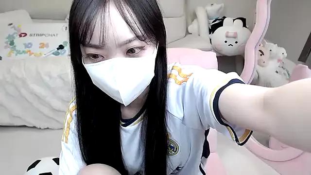 Photos of -momoo- from StripChat is Group