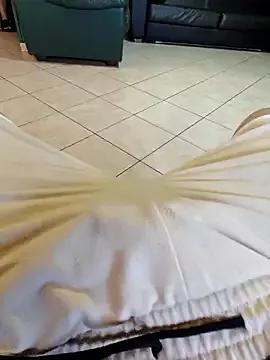 Photos of -MrHoney from StripChat is Freechat