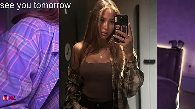 _Moon__Shine_ from StripChat