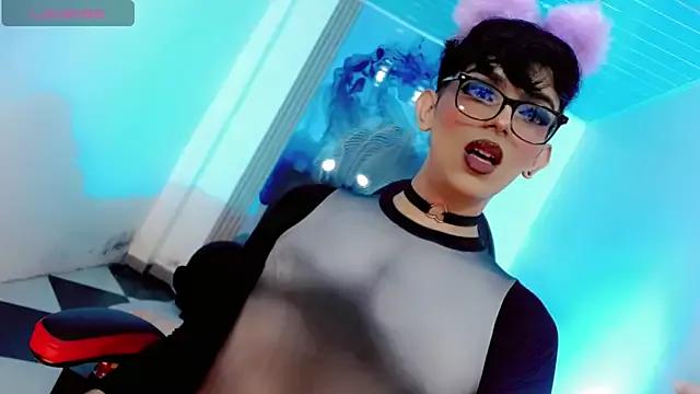 Photos of Alessa_mullen from StripChat is Freechat