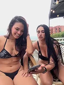 Checkout the ultimate hypnotic adult live sex cam experience with our student page. With so many student livestreamers select from, you're sure to find the right match for your whims.