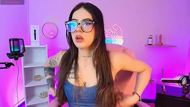 Photos of Alice_Vixen from StripChat is Freechat