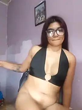 Photos of alisaram from StripChat is Freechat