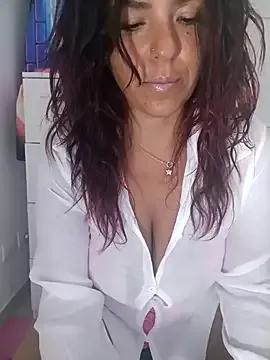 allyson22andy from StripChat
