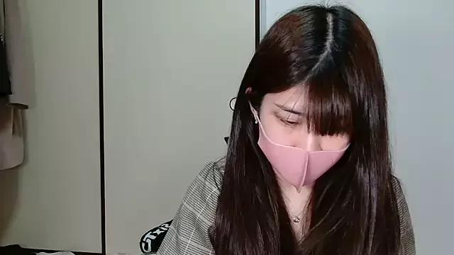 amamiyaoto00 from StripChat