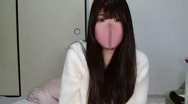 amamiyaoto00 from StripChat
