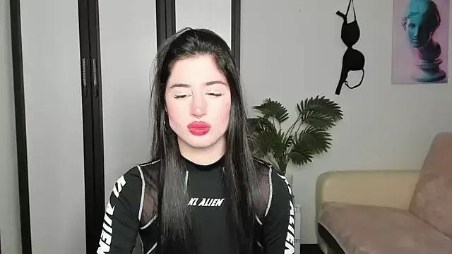 amaryl_allen from StripChat