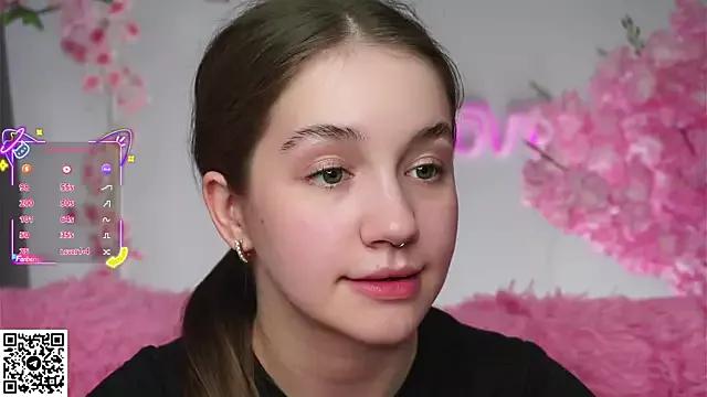 Photos of AmiLewis from StripChat is Freechat