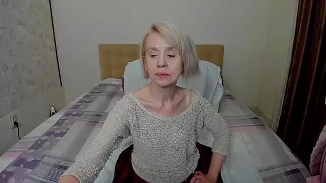 Photos of aminalive from StripChat is Freechat