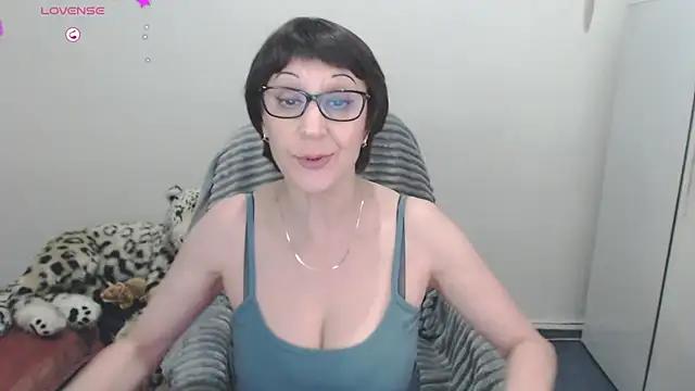 Ammillia from StripChat