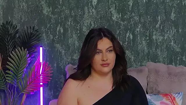 AmyMeadow from StripChat