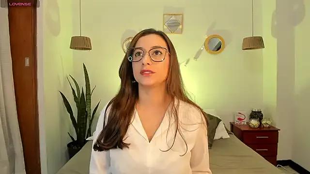 Azahara_Chary from StripChat