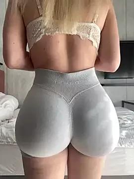 Photos of Barbieblondine from StripChat is Freechat