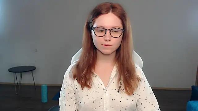 BettyGinger from StripChat