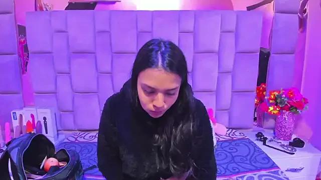 Bich_Anal_ webcams show profile image 