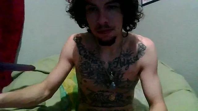 bigggtoxik from StripChat