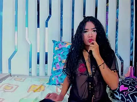 Photos of camilaqueenh from StripChat is Freechat
