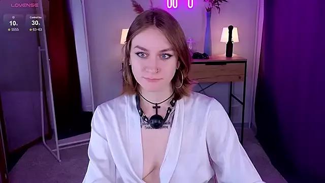 Photos of ChaoticCutie from StripChat is Freechat