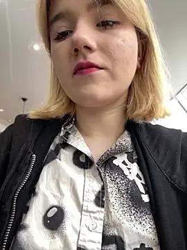 Photos of Cherry___Blossom from StripChat is Freechat