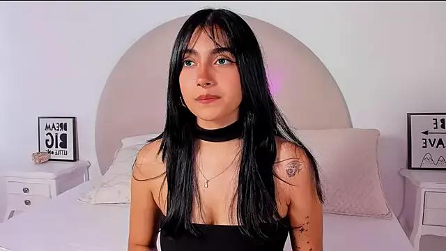 Photos of cherry_vega_ from StripChat is Freechat