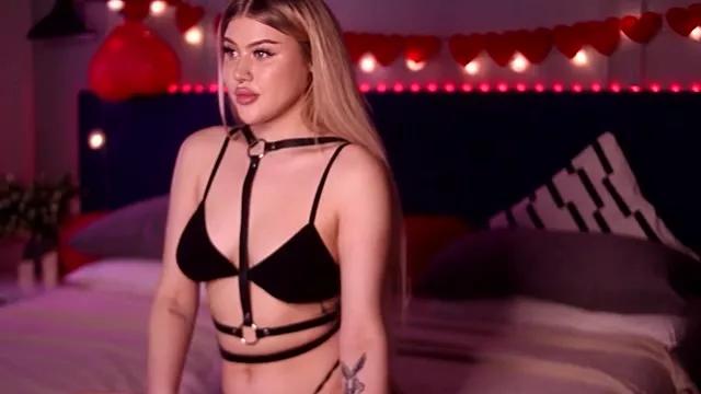 Cierra_Tay webcams show profile image 