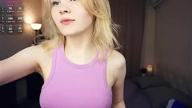 Photos of CloverChurchey from StripChat is Freechat