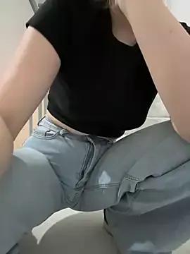 Photos of Cumonmme from StripChat is Freechat