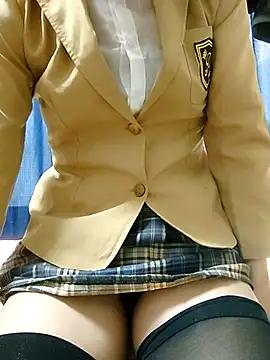 dmmsuzu95 from StripChat
