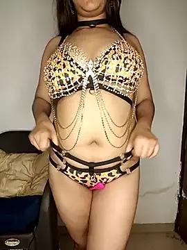 EIDEN_ROSE webcams show profile image 
