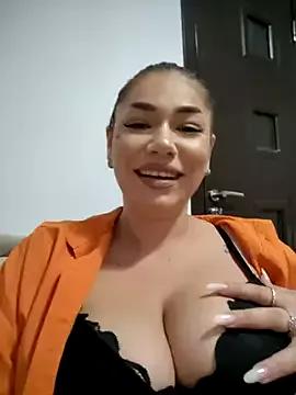 Photos of Ella_sweety from StripChat is Freechat