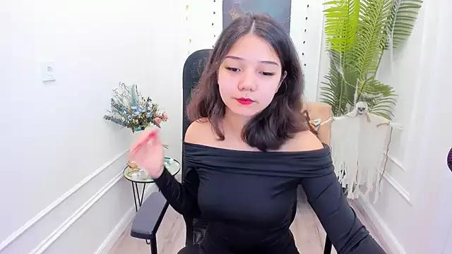 Photos of ElliVensda from StripChat is Private