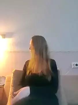 Photos of Evelina_cute from StripChat is Freechat