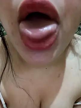 Fahida-46 webcams show profile image 