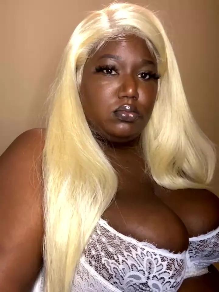 fatfatbigbaby from StripChat