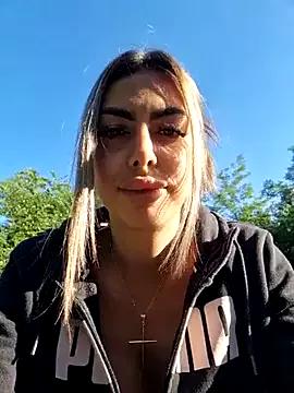Photos of Flower_Pow3r from StripChat is Freechat