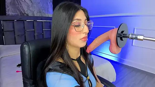 Photos of Gabrielakassi from StripChat is Freechat