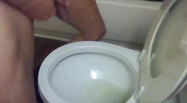 Gobblemeup7 from StripChat