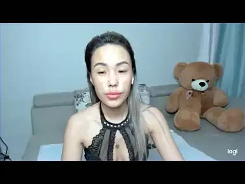 Hanah_cho_cho from StripChat