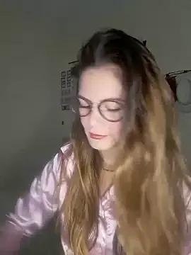 Hanny_24 from StripChat