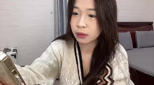 Henna192 from StripChat